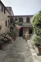 cottopetrus_travelloneinout_5.jpg